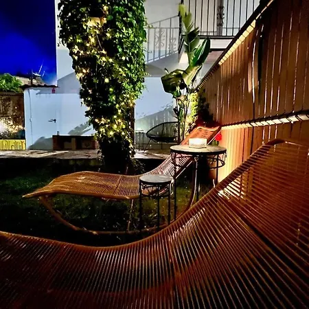 La Casa Azul Apartment *